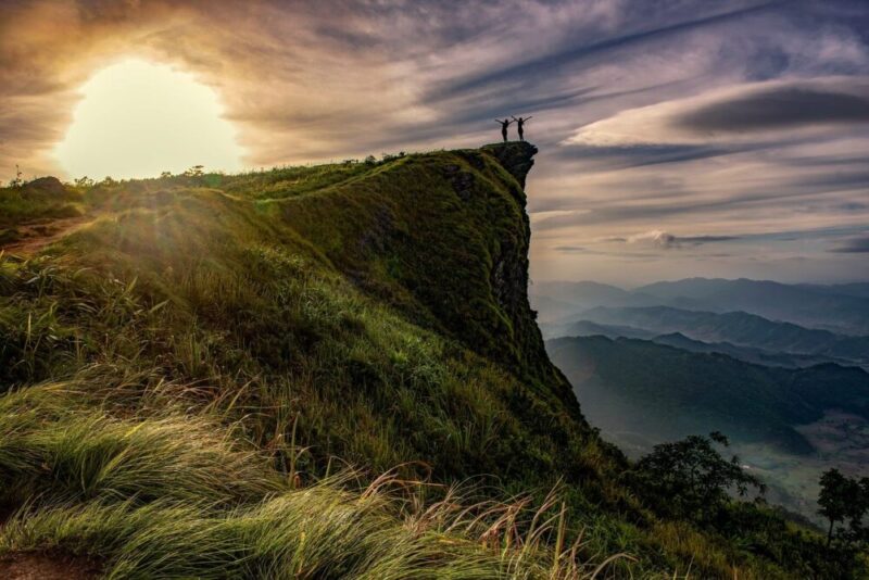 cliff adventure above hiking chiang rai dawn
